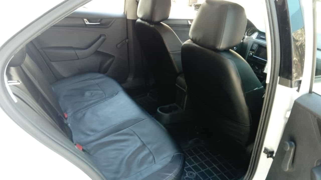 Аренда Skoda Rapid в Красной Поляне. Фото салона.