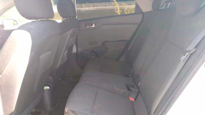 Аренда Hyundai Solaris в Красной Поляне. Фото салона.